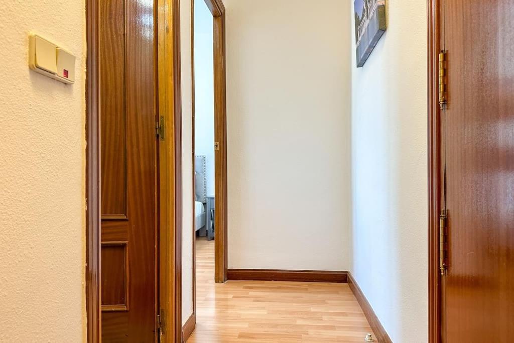 Luminoso Apartamento Turistico En Chamartin Мадрид Екстер'єр фото